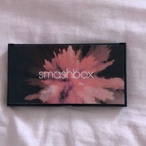 Never used smashbox palette